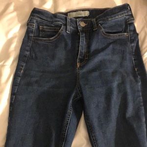 Young womens Topshop Moto Jeans. Size W28 L 32